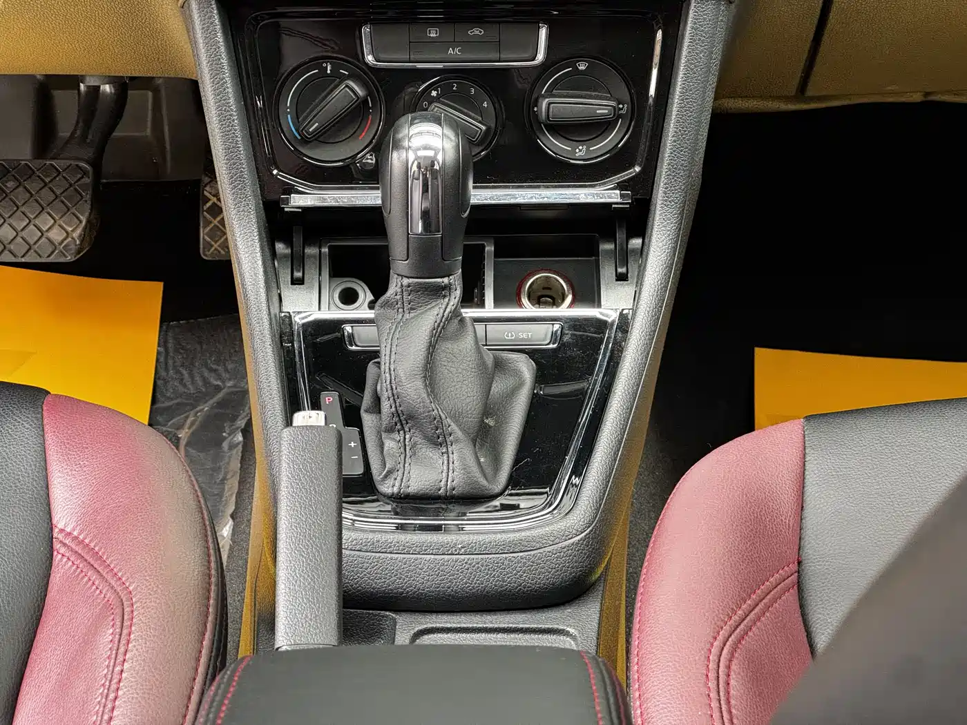 Volkswagen Bora 2019 Bora Legend 1.5L Auto Leading Type China VI фото 13