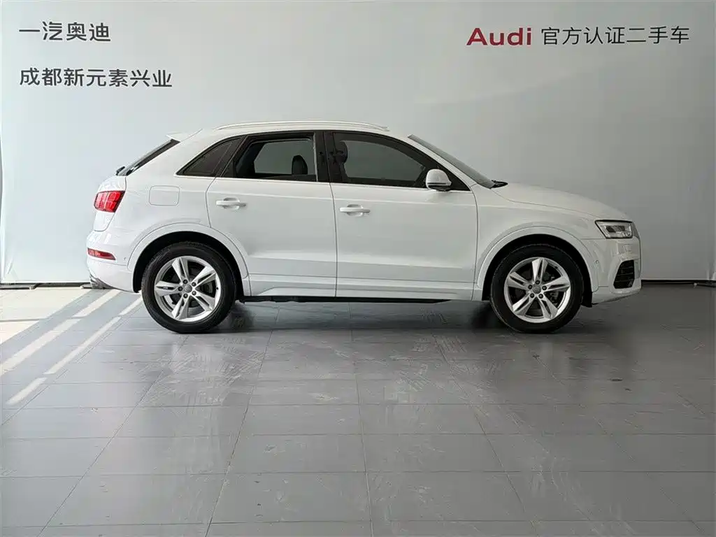 Audi Q3 2017 35 TFSI quattro AWD Style фото 3
