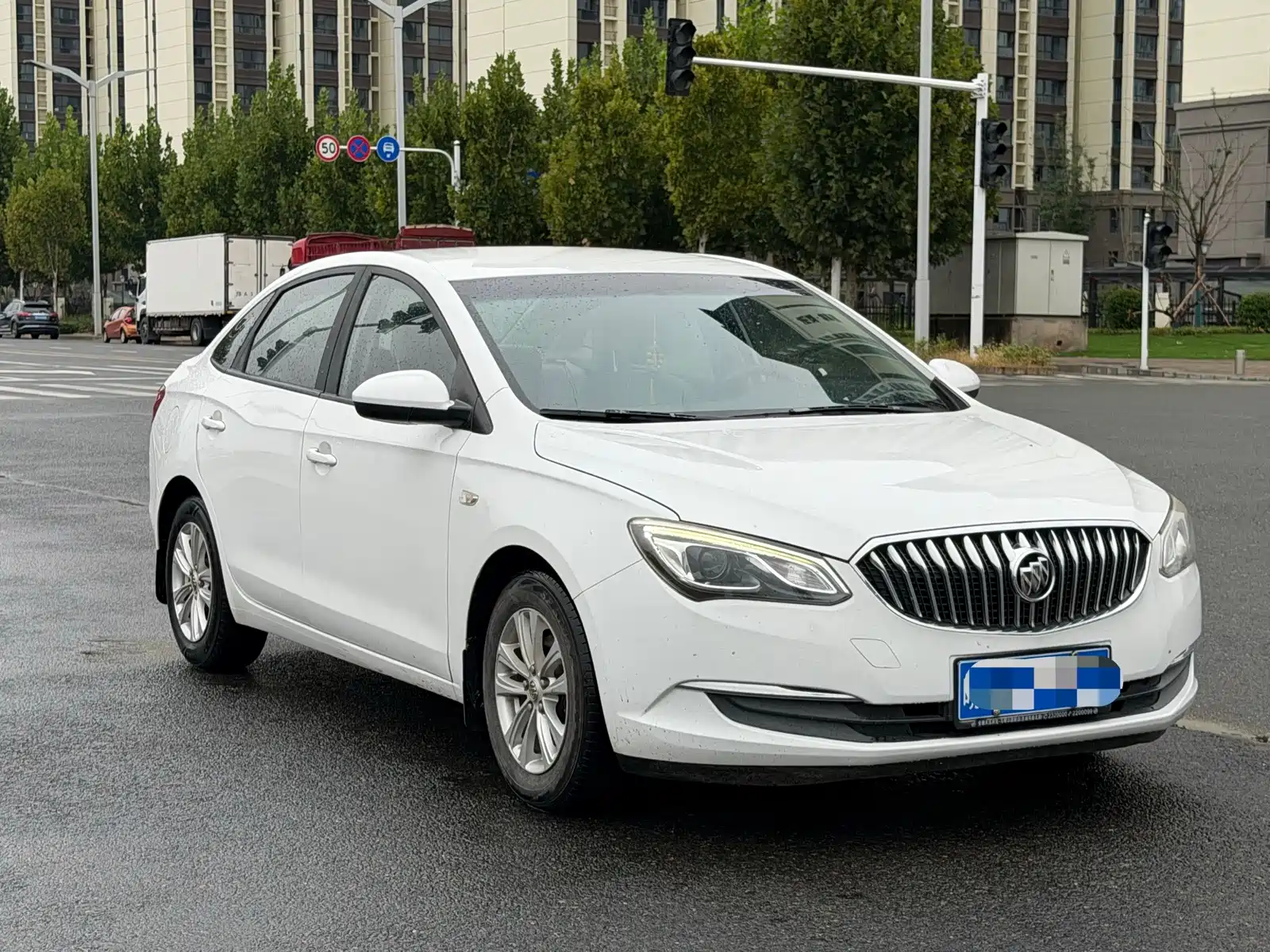 Фото 1 - Buick Excelle