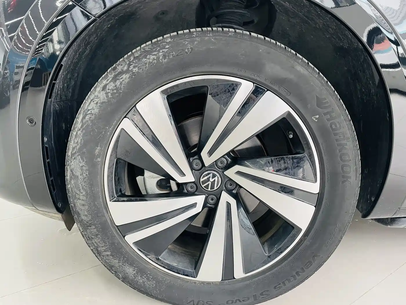 Volkswagen Talagon 2023 380TSI 4WD R-Line Touring Edition фото 3
