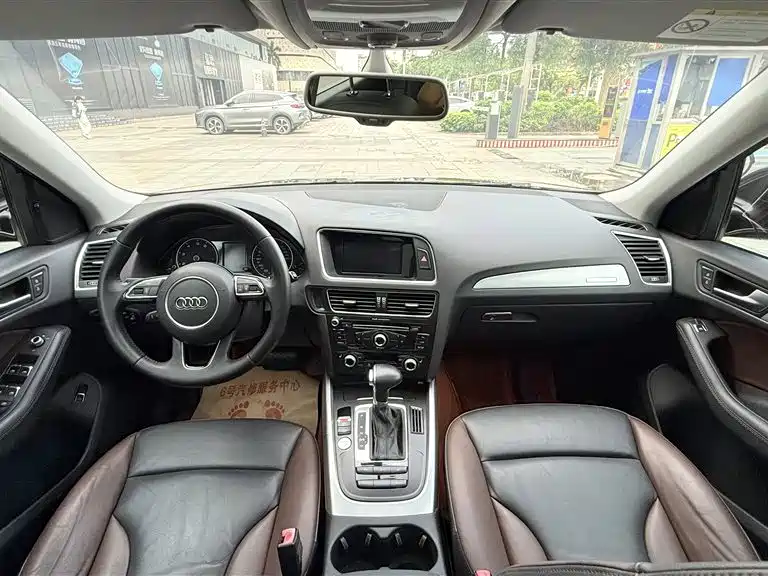Audi Q5 2017 Plus 40 TFSI Technology фото 15