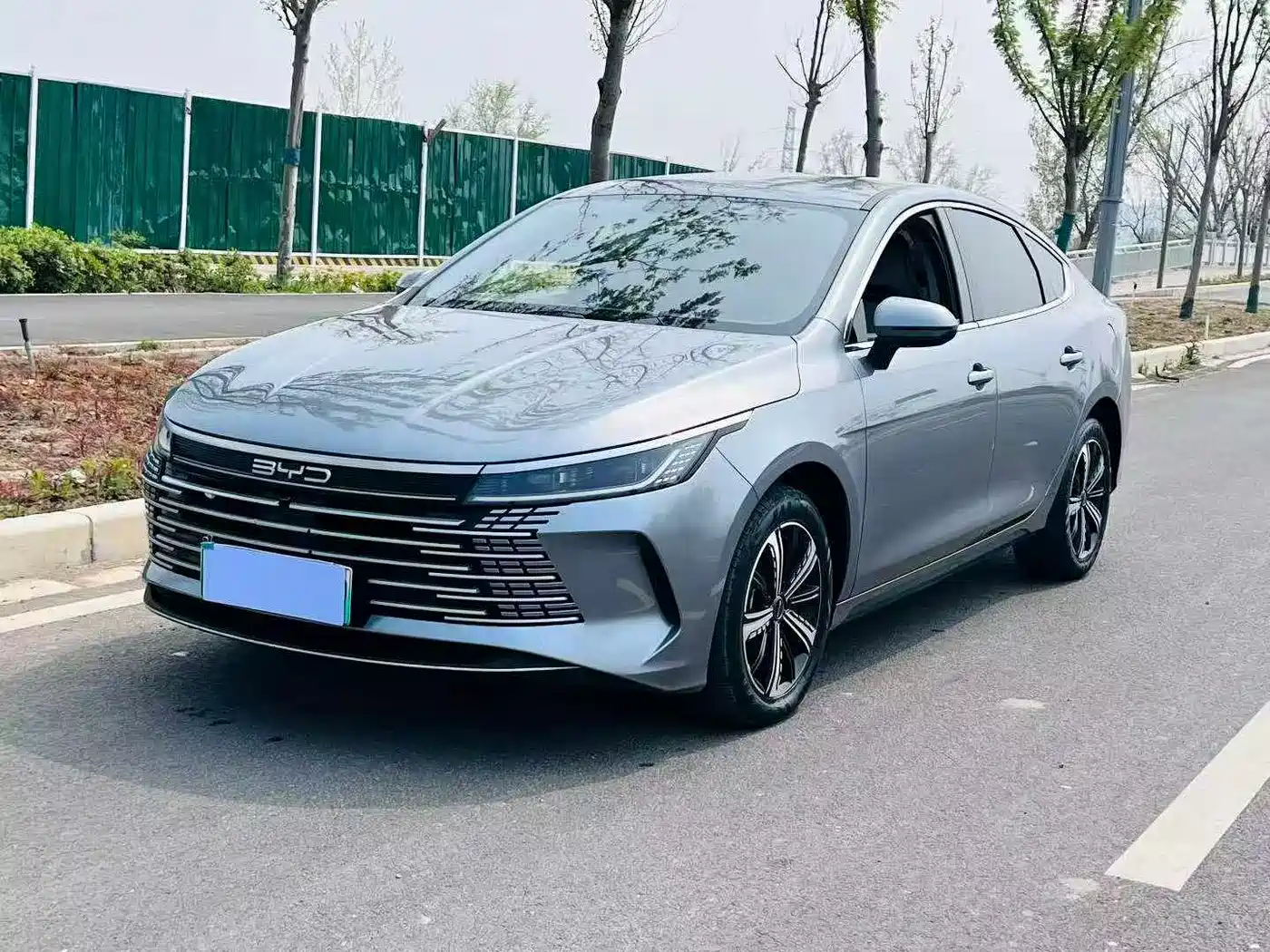 BYD Destroyer 05 2023 Model Champion Edition DM-i 120KM Luxury