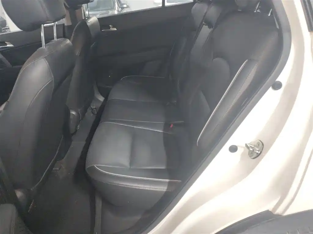 Hyundai Beijing Hyundai ix25 2015 1.6L Automatic 2WD Smart GLS фото 12