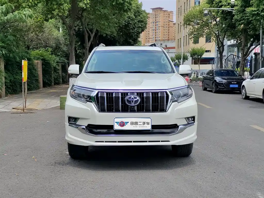 Toyota Prado 2018 3.5L Auto TX фото 2