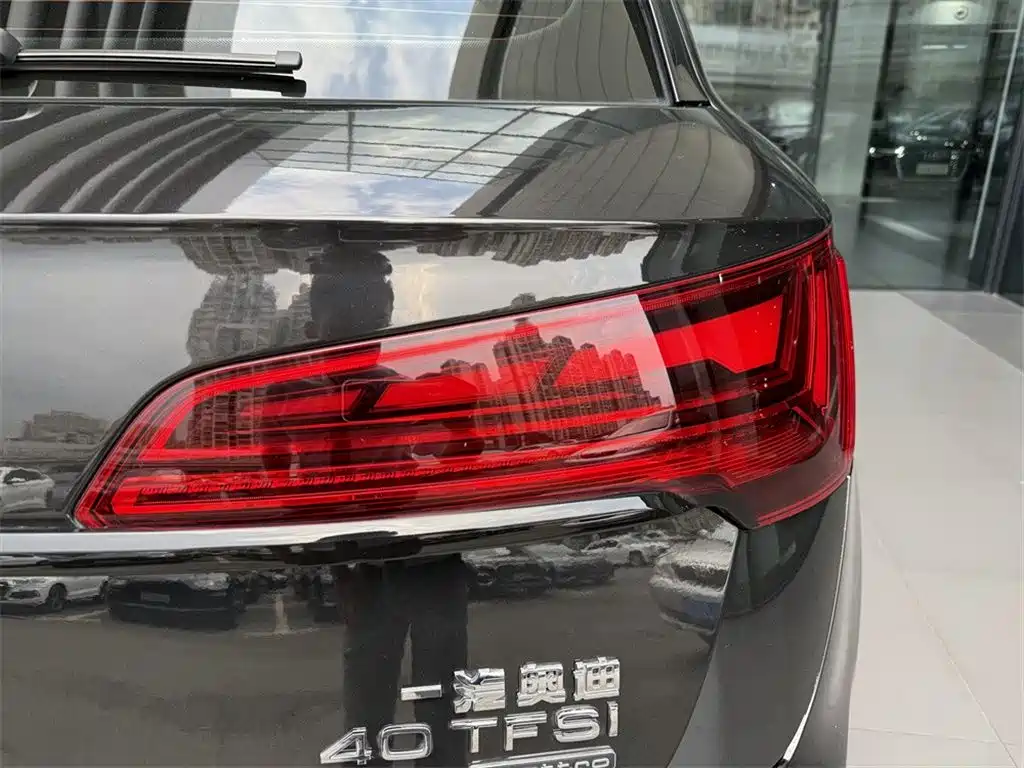 Audi Q5L 2023 40T Luxury Dynamic фото 13
