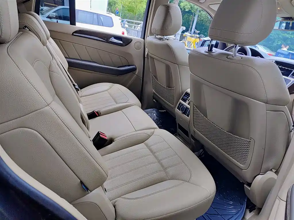 Mercedes-Benz GL-Class 2014 GL 350 CDI 4MATIC фото 11
