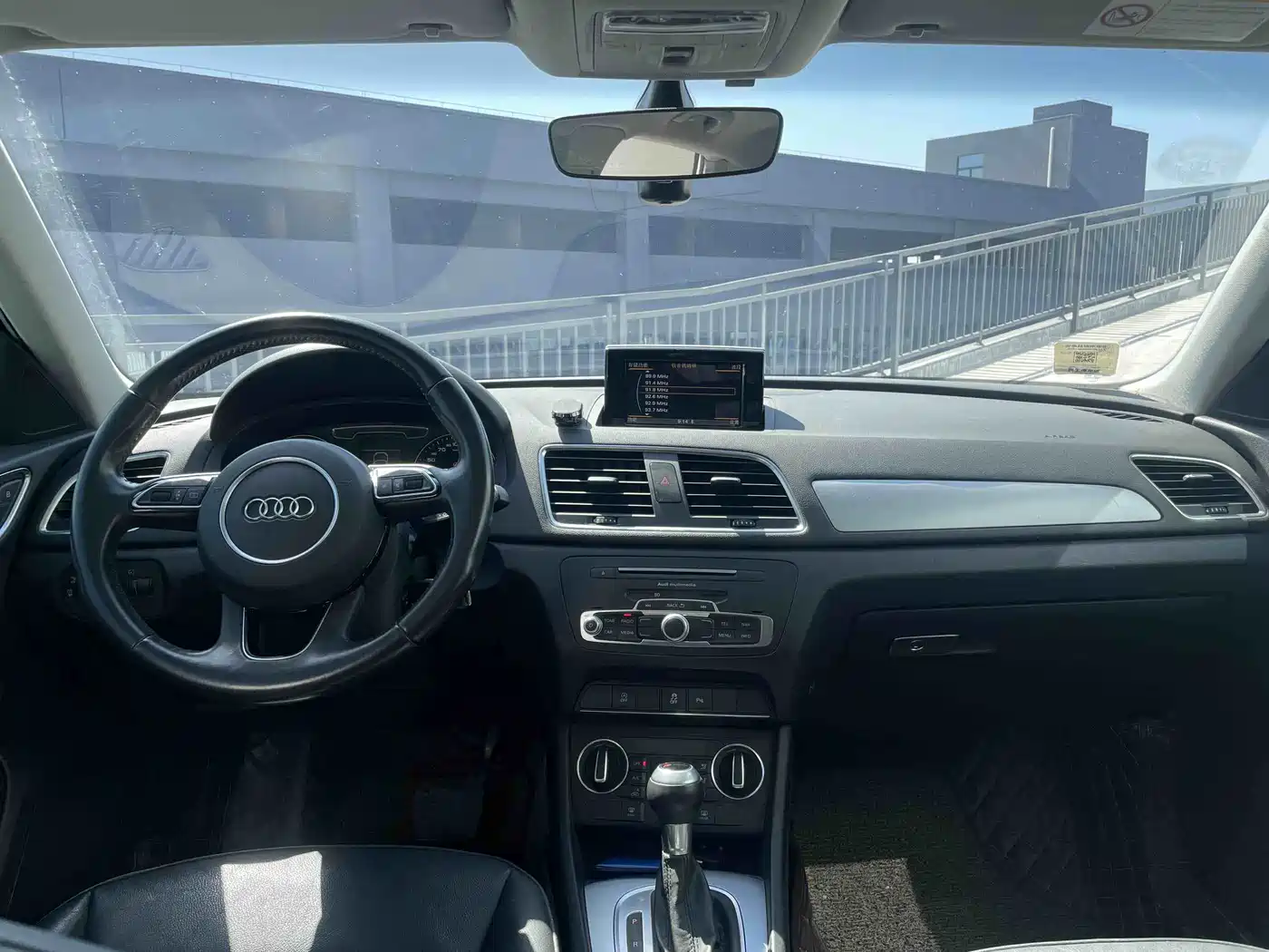 Audi Q3 2018 30th Anniversary Edition 30 TFSI Fashion фото 8