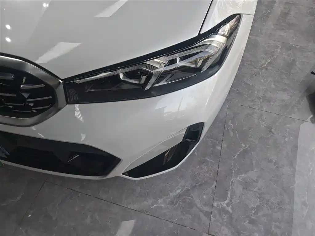 BMW 3 Series 2023 325Li M Sport Package фото 24