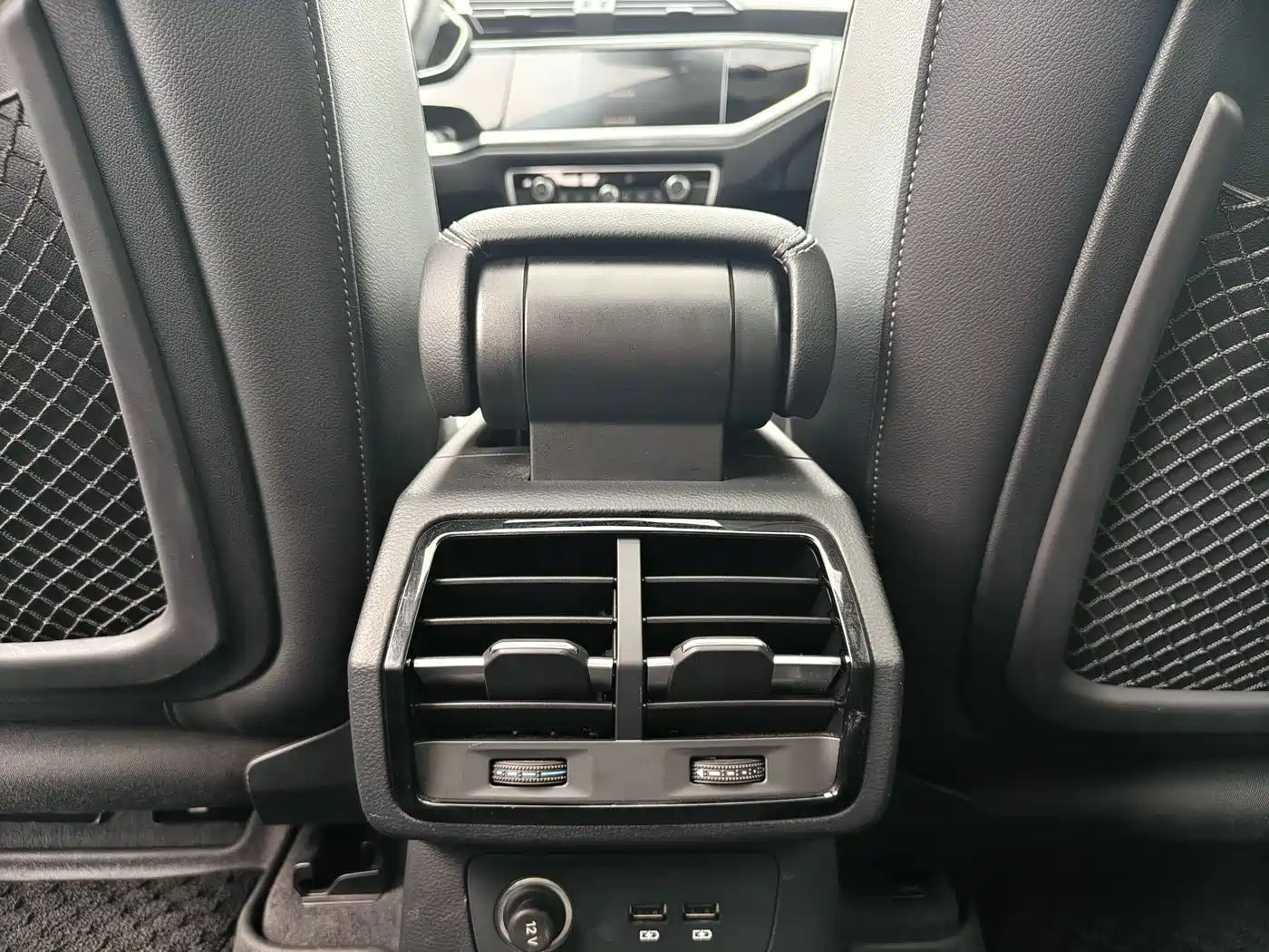 Audi Q3 2019 35 TFSI Fashion Sport фото 14