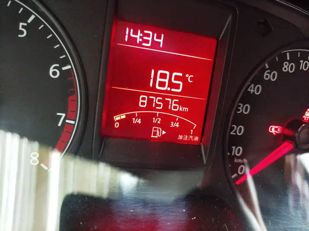 Volkswagen Jetta 2015 Quality Edition 1.4L Manual Fashion фото 5