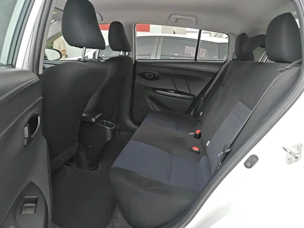 Toyota YARiS L Zhi Xuan 2016 Facelift 1.5E CVT Charming Edition фото 17