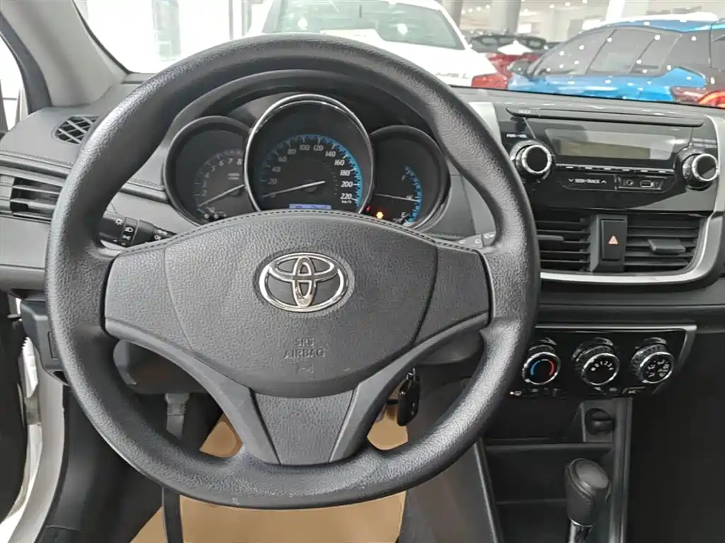 Toyota YARiS L Zhi Xuan 2016 Facelift 1.5E CVT Charming Edition фото 11