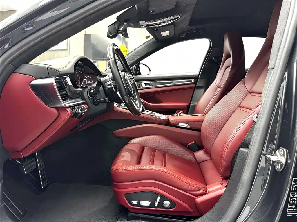 Porsche Panamera 2017 Panamera Turbo 4.0T фото 27