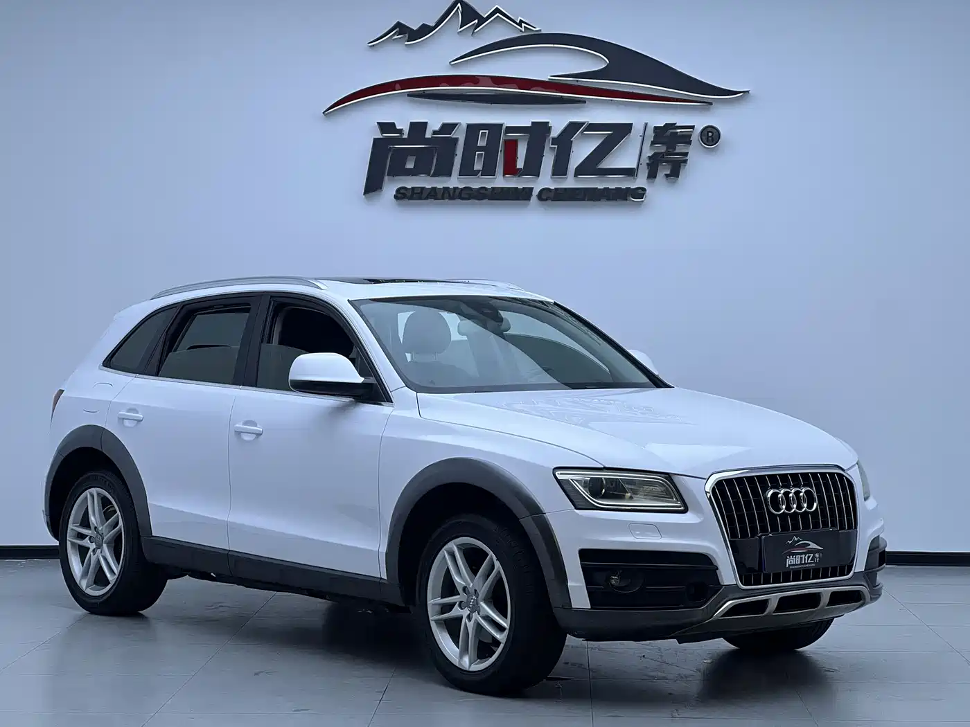 Audi Q5 2013 40 TFSI Luxury фото 3