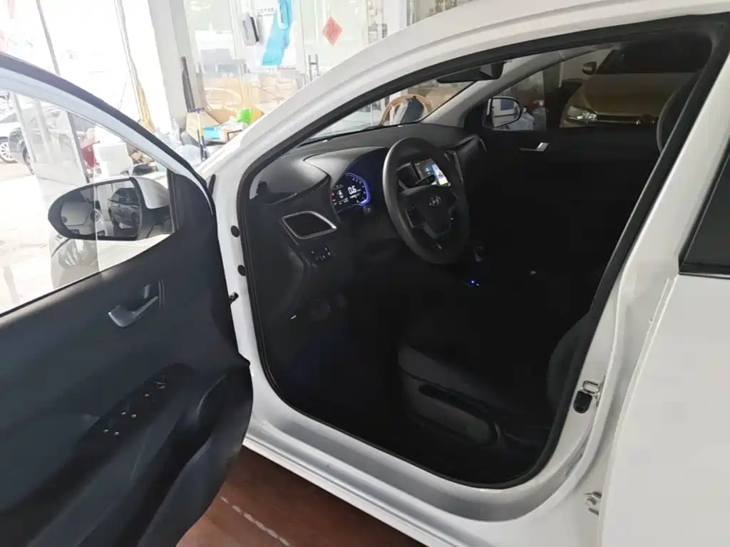 Hyundai Verna 2020 2020 1.4L CVT GLS Cool Edition