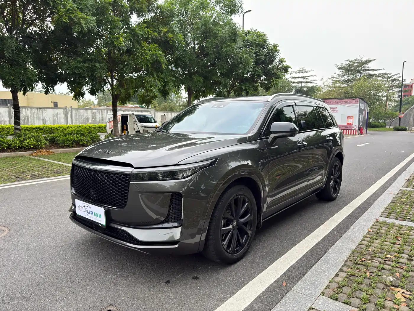 Li Auto Li ONE 2020 Extended Range 6-seater