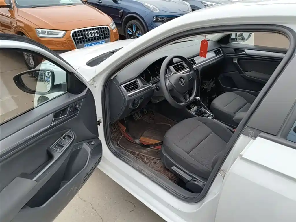 Volkswagen Bora 2019 Facelift Bora Legend 1.5L Automatic Fashion Type China VI фото 16