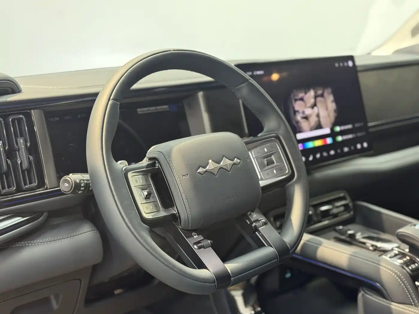 FANG CHENG BAO LEOPARD 5