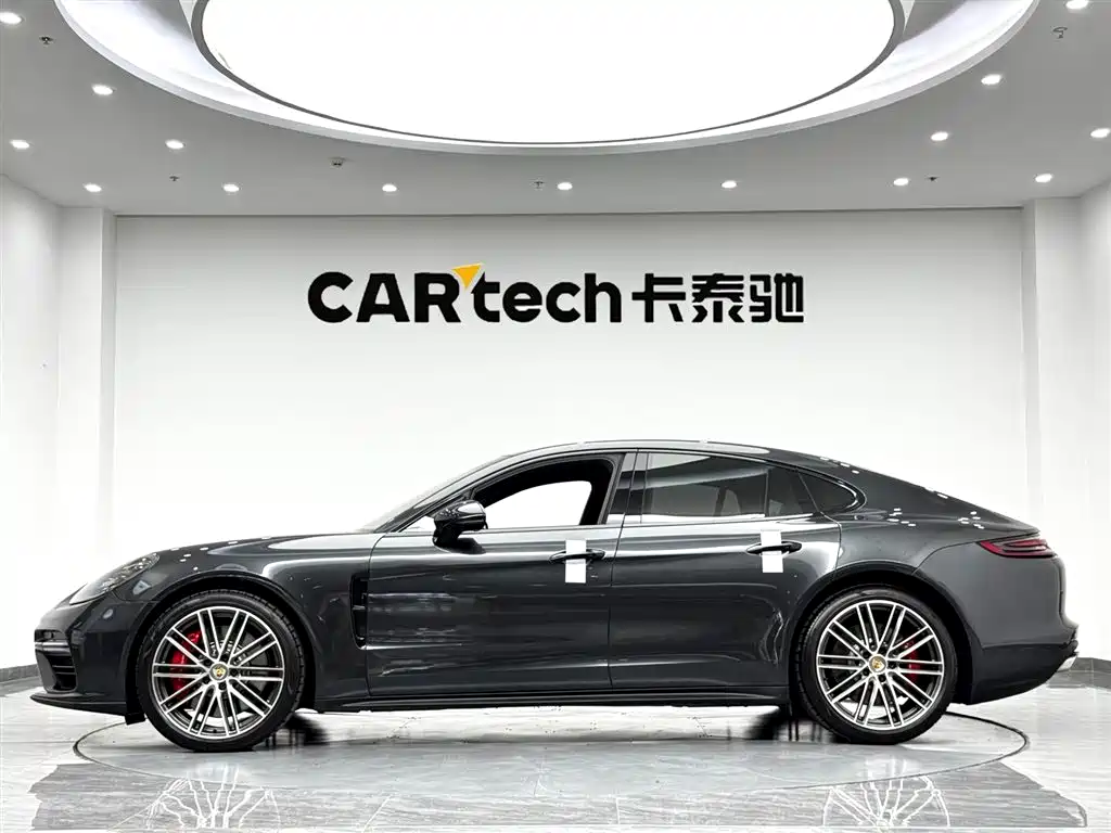 Porsche Panamera 2017 Panamera Turbo 4.0T фото 8