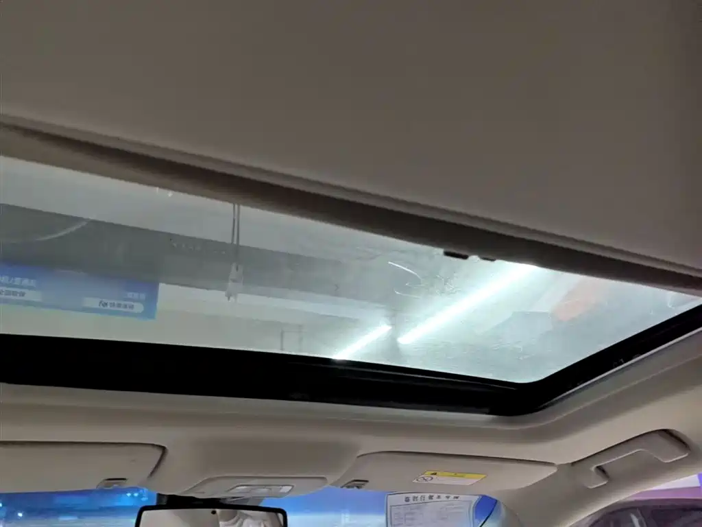 Buick GL8 2017 25S Premium Model China V фото 18