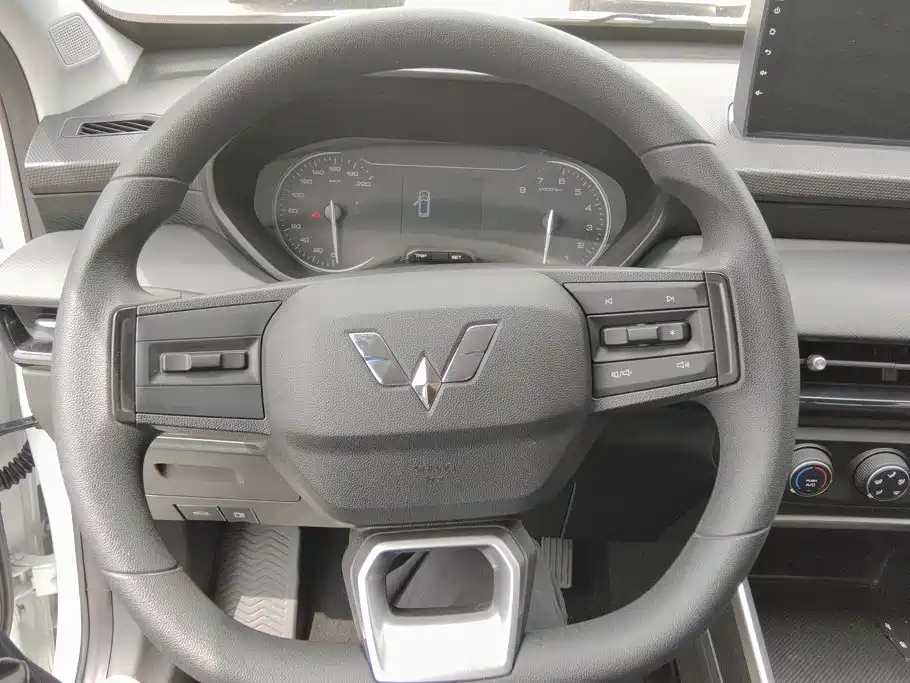 Wuling Motors Wuling Xingchi 2023 2022 1.5L Manual Comfort Edition