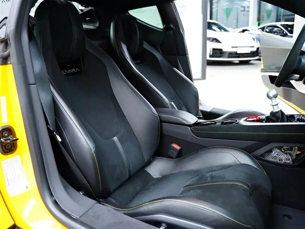 Lotus Cars EMIRA 2022 3.5T V6 Manual First Edition фото 45