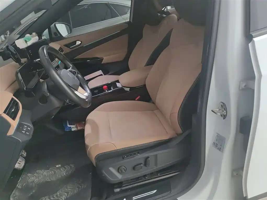 Volkswagen ID.4 X 2022 Smart Long Range Edition фото 8