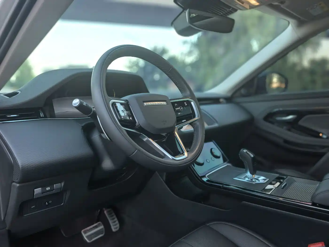 Land Rover Range Rover Evoque 2024 2023 Range Rover Evoque L 200PS Elite Edition