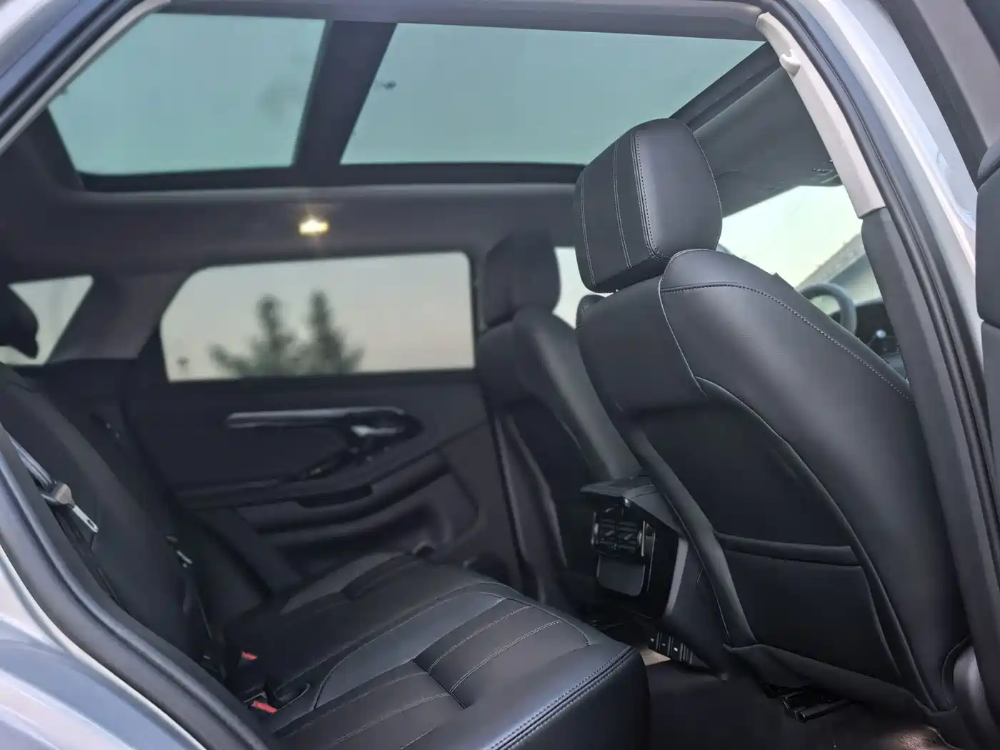 Land Rover Range Rover Evoque 2024 2023 Range Rover Evoque L 200PS Elite Edition