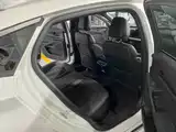 Фото 9 - Ford Mondeo