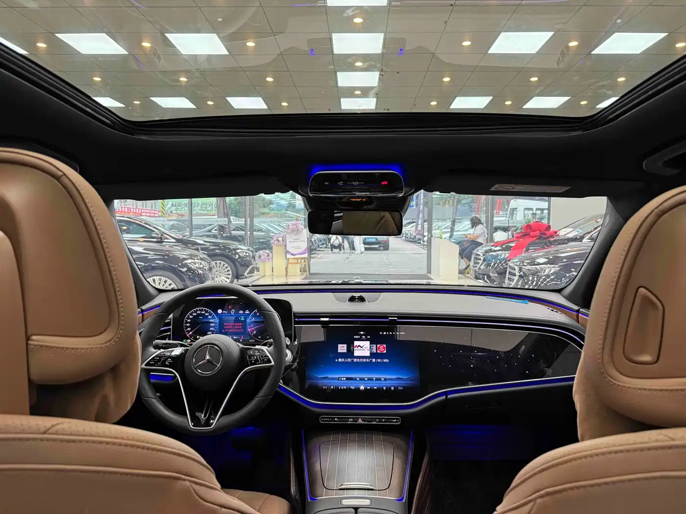 Mercedes-Benz E-Class 2025 E 300 L Luxury фото 7