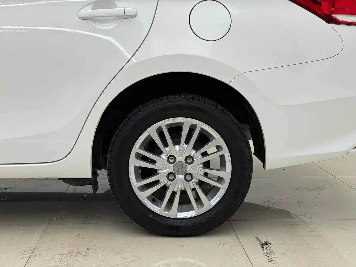 Toyota Vios 2017 1.5L CVT Pioneer фото 9