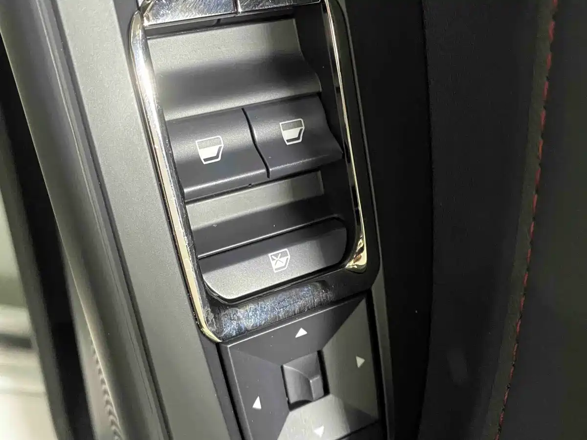 Фото 14 - Ford Mondeo