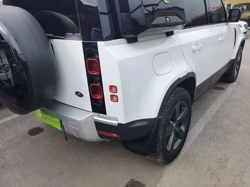 Land Rover Defender NEV 2022 2022 110 P400e