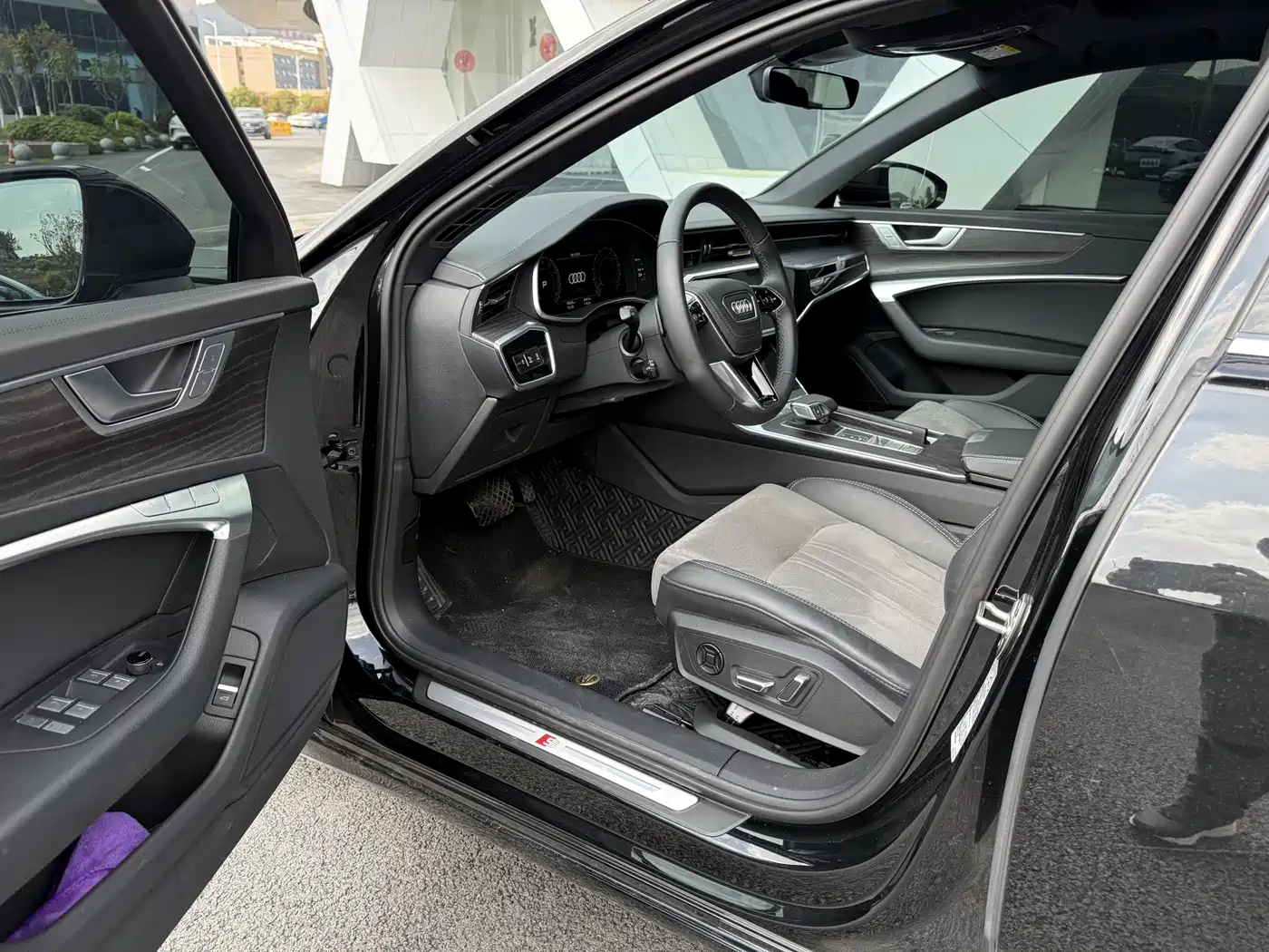 Audi A6L 2023 45 TFSI quattro Premium Dynamic фото 4