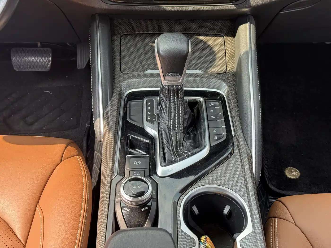 SAIC Maxus D90 2017 2.0T Automatic 4WD Sirius фото 7