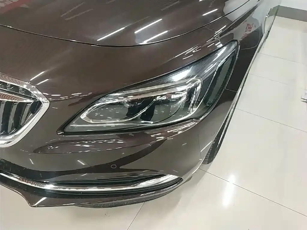 Buick LaCrosse 2016 Model 28T Luxury фото 24