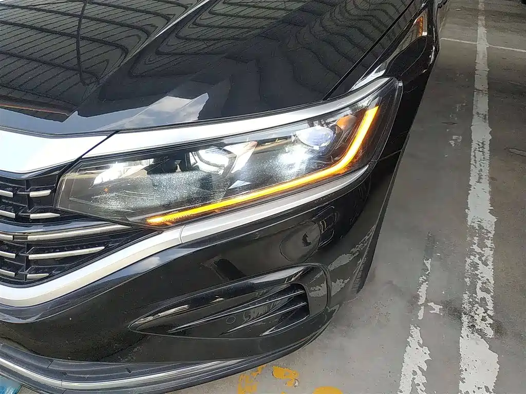 Volkswagen Passat 2023 Facelift 330TSI Elite Edition фото 18