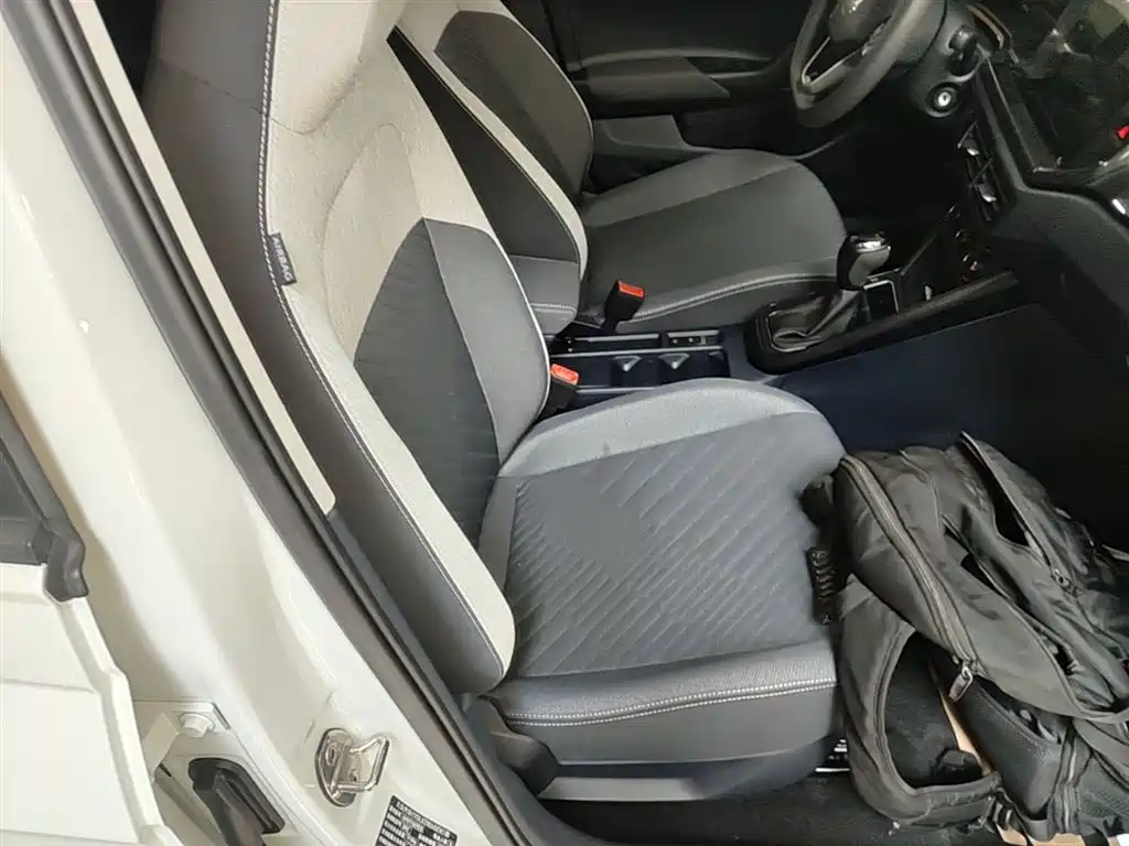 Volkswagen Lavida 2023 New Sharp 1.5L Auto Premium Edition фото 25