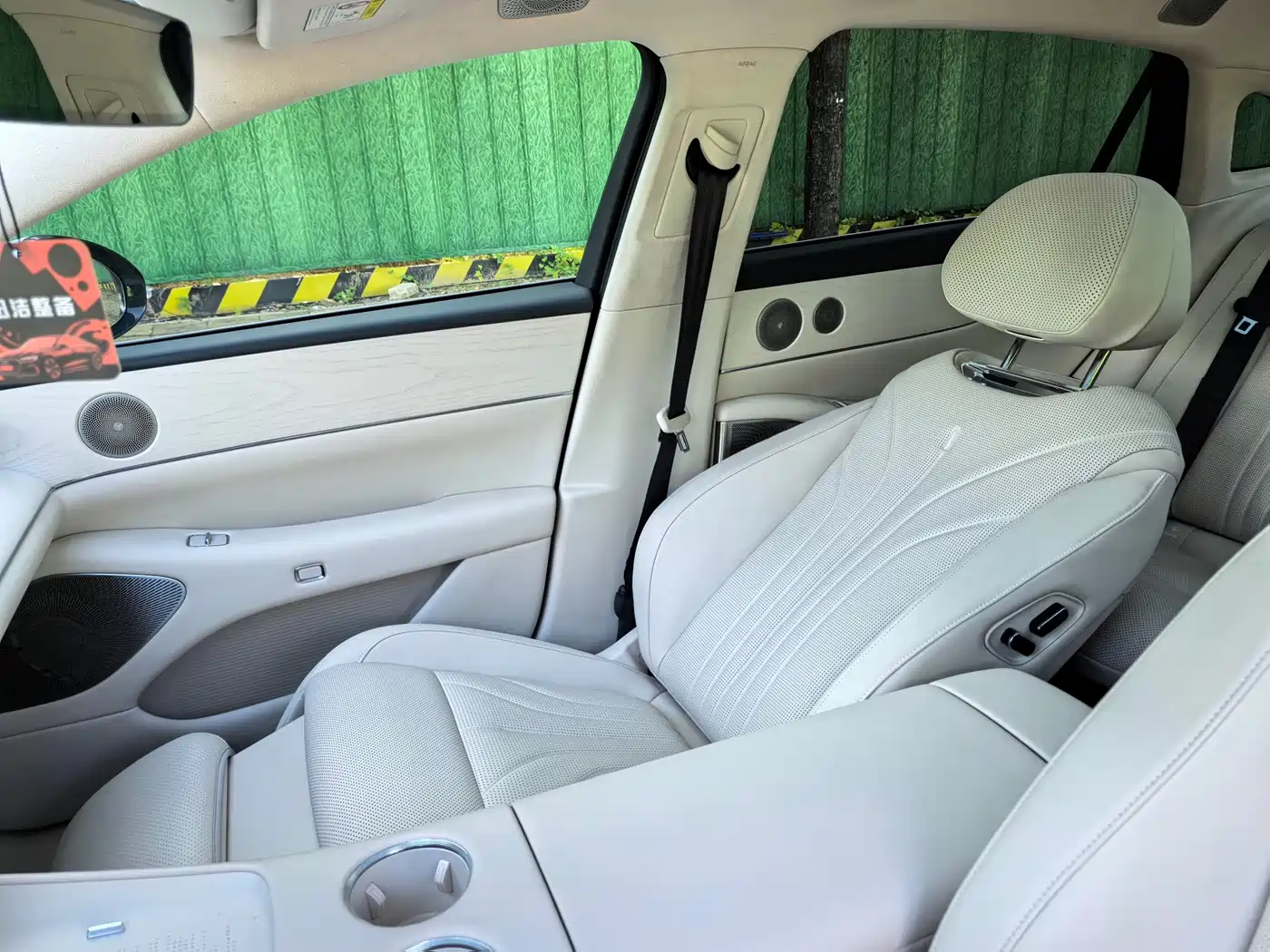 Voyah Auto VOYAH Zhuiguang L 2025 2025 Mid-configuration Model