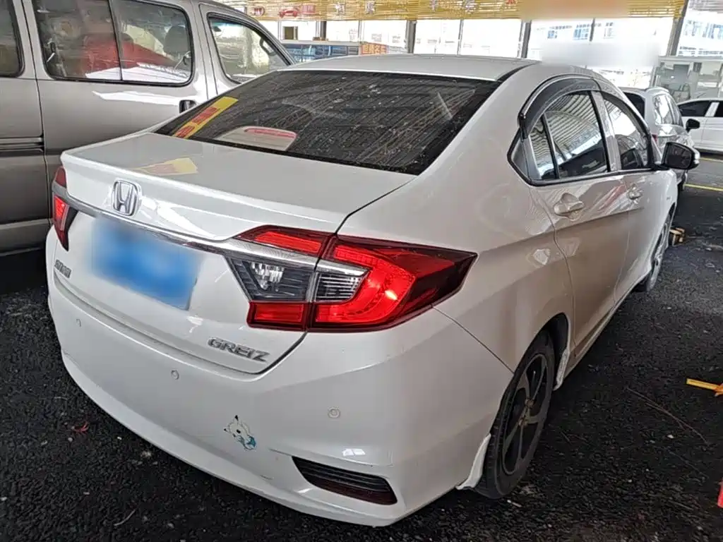 Honda Greiz 2018 2016 1.5L CVT Classic Edition