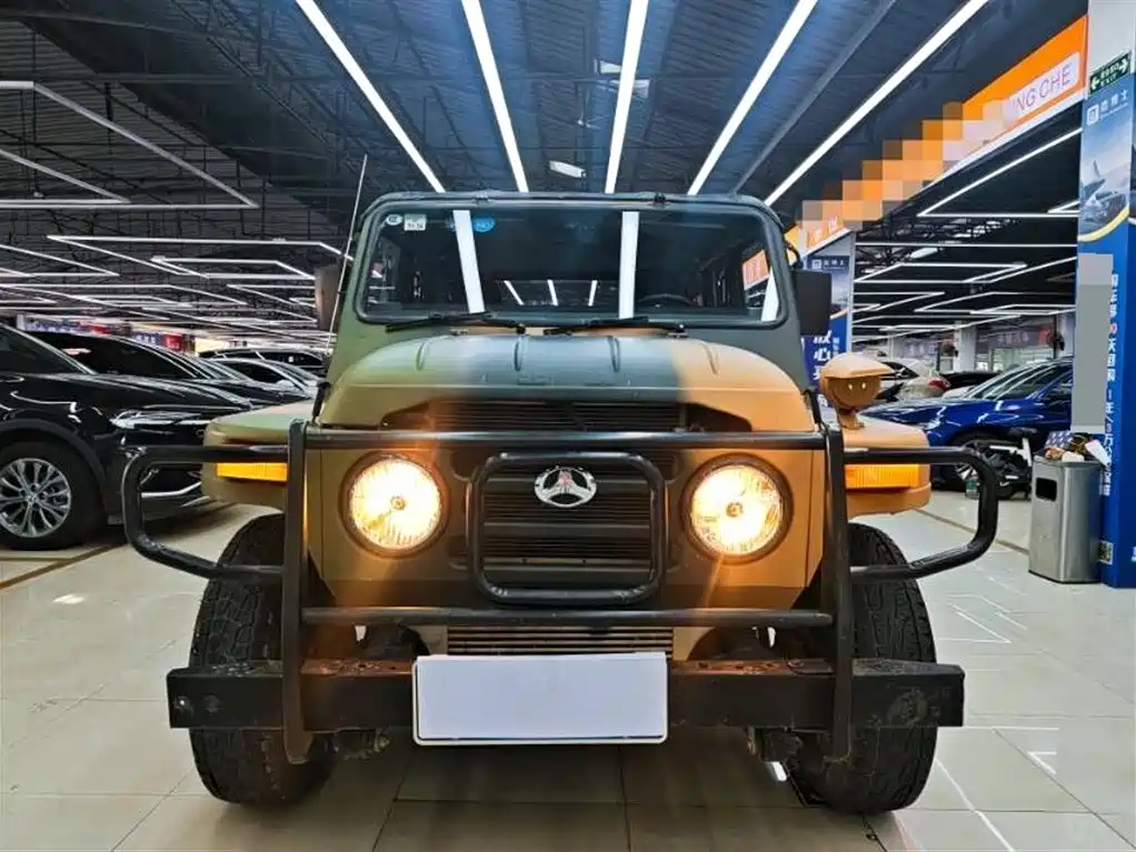 BAW (Beijing Automobile Works) 212 Classic 2019 Model 1.5T Square Door China V фото 2