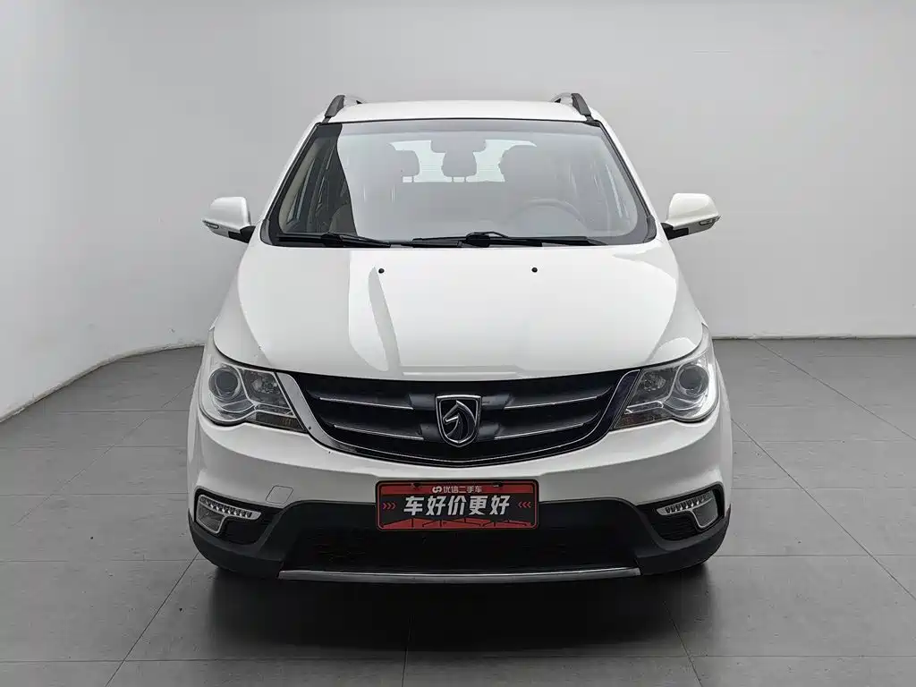 Фото 3 - Baojun 730