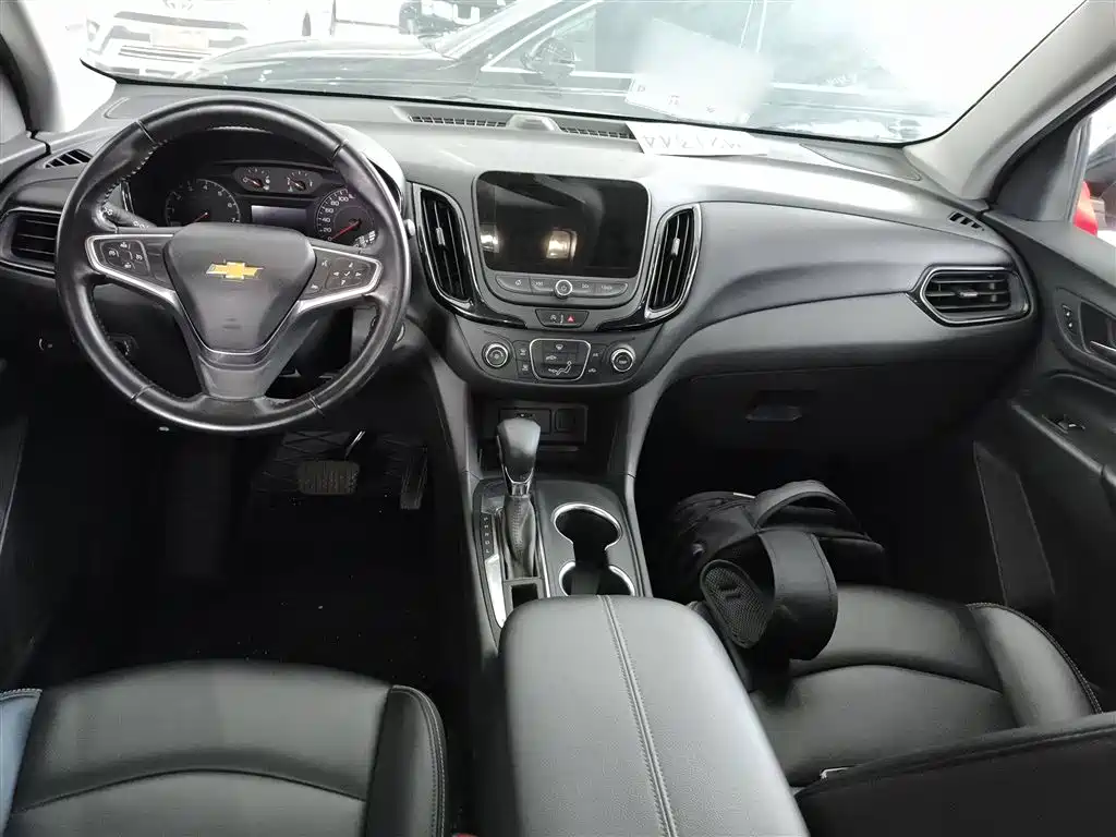 Chevrolet Equinox 2022 535T Galloping Edition фото 7