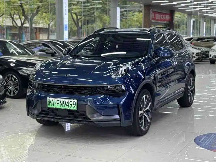 Lynk & Co 01 EM-P 2022 1.5TD PHEV Plus