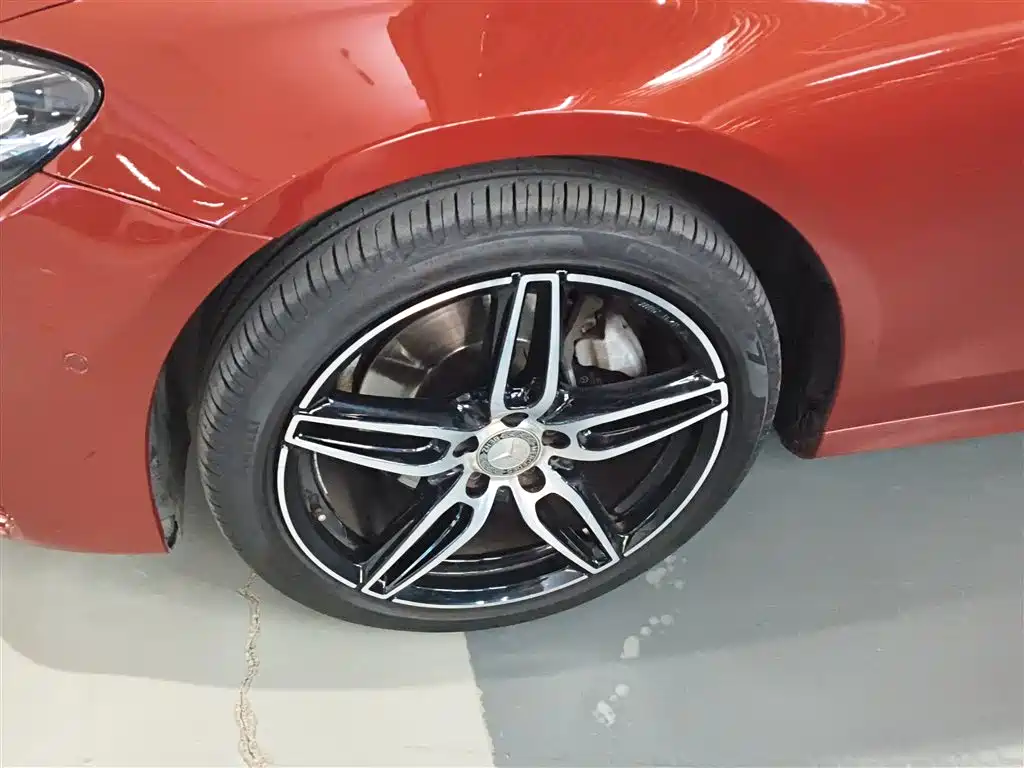 Mercedes-Benz E-Class 2017 E 200 Sport 4MATIC фото 11