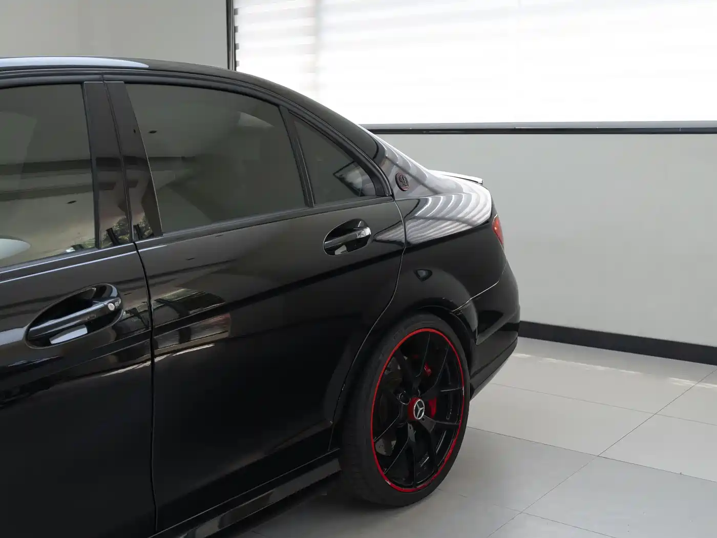 Mercedes-Benz C-Class AMG 2014 AMG C 63 Edition 507 фото 15