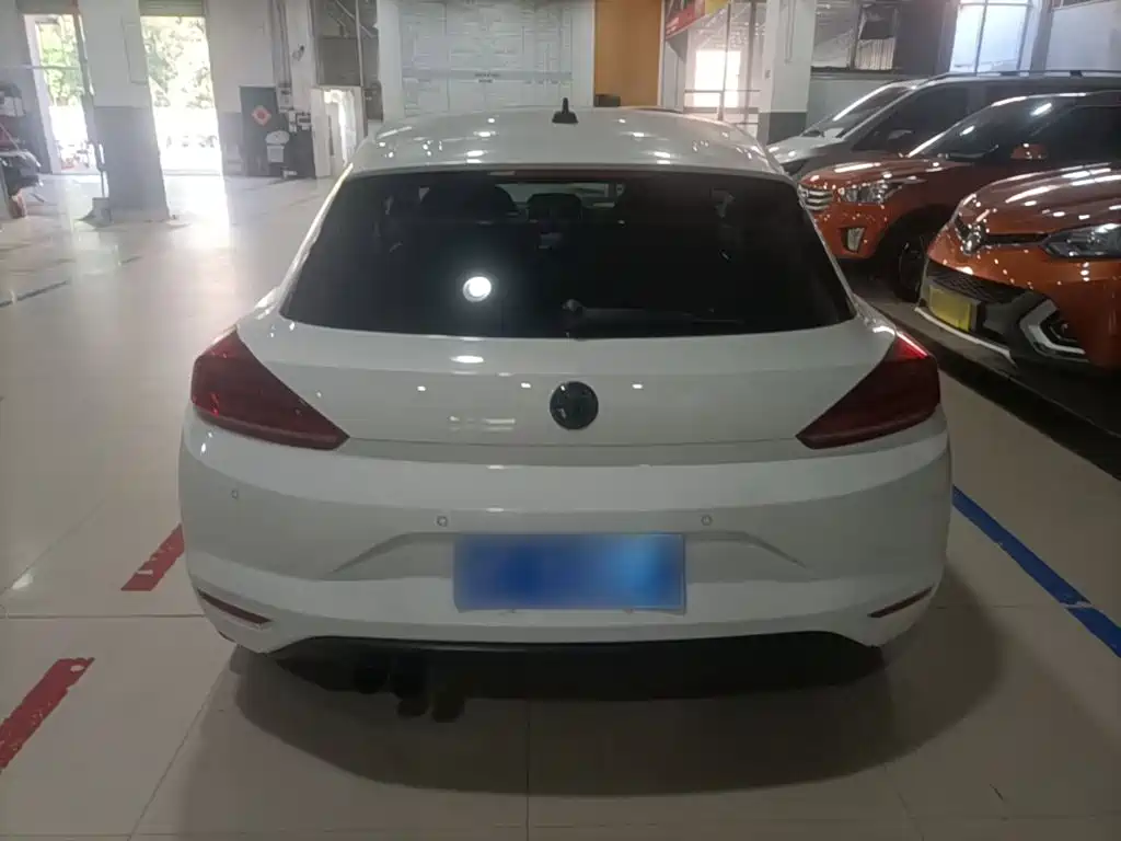 Volkswagen Scirocco 2017 2015 2.0TSI Luxury Edition