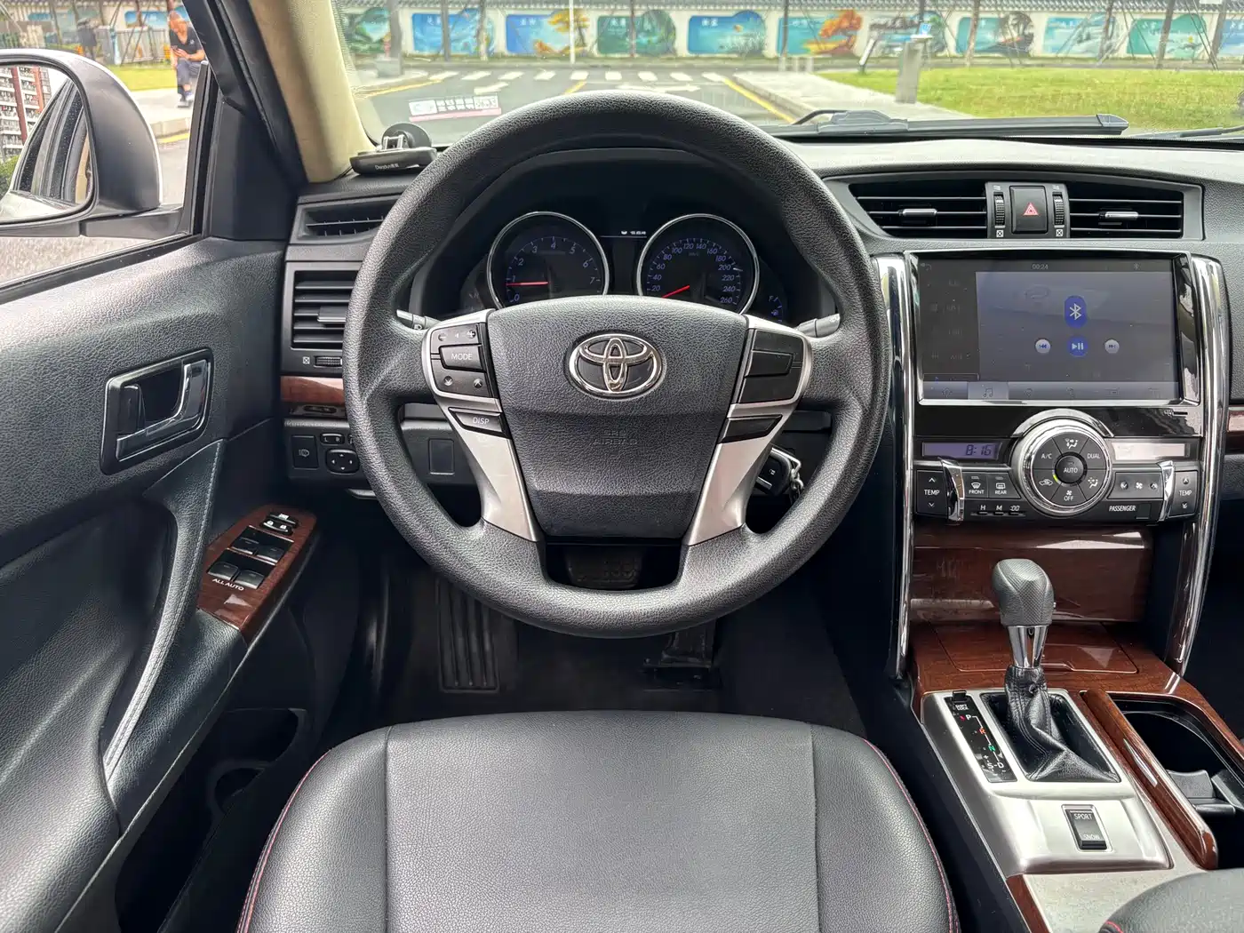 Toyota Reiz 2013 2.5S Elite Edition фото 15
