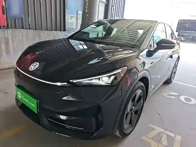 Volkswagen ID. UNYX 06